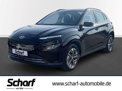 Gebraucht Hyundai Kona Select 100 kW (136 PS) 2022 Schwarz SUV