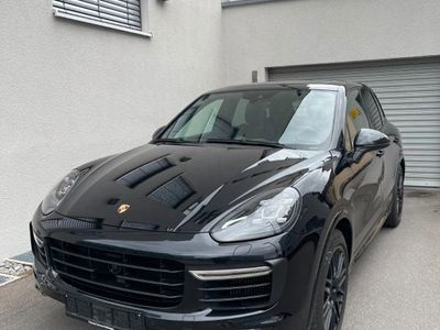Porsche Cayenne GTS