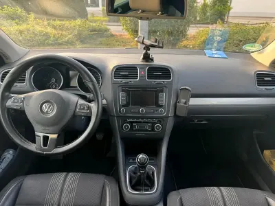 Gebraucht VW Golf VI 105 PS (77 kW) 2013 Grau Kombi