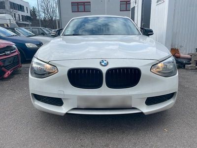 Gebraucht BMW 116 136 PS (100 kW) 2013 Weiß Kleinwagen