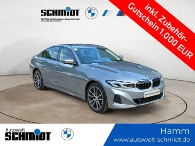 Gebraucht BMW 330 184 PS (135 kW) 2024 Grau Limousine
