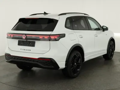 Neu VW Tiguan R-line 265 PS (194 kW) 2025 Pure white SUV
