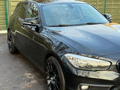 Gebraucht BMW 116 116 PS (85 kW) 2016 Schwarz Kleinwagen