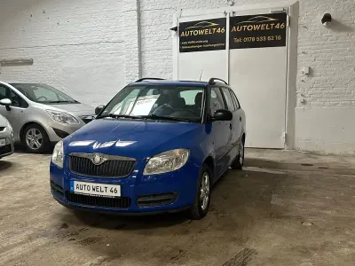 Gebraucht Skoda Fabia 69 PS (50 kW) 2008 Blau Kombi