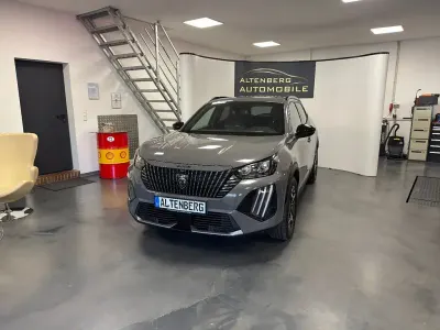 Gebraucht Peugeot 2008 Allure 131 PS (96 kW) 2024 Grau SUV