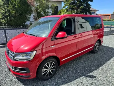 Gebraucht VW Multivan 204 PS (150 kW) 2016 Rot Van / Kleinbus