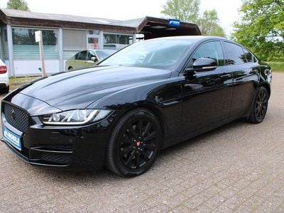 Gebraucht Jaguar XE Pure 200 PS (147 kW) 2017 Schwarz Limousine