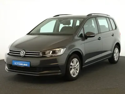 Gebraucht VW Touran Comfortline 150 PS (110 kW) 2024 Delfingrau metallic Van / Kleinbus