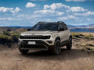 Neu Jeep Avenger Overland 145 PS (106 kW) 2025 Grau SUV