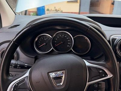 Gebraucht Dacia Dokker Stepway 95 PS (69 kW) 2020 Silber Van / Kleinbus