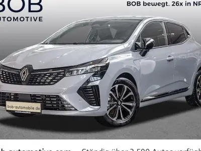 Gebraucht Renault Clio V Techno 115 PS (84 kW) 2025 Grau Limousine
