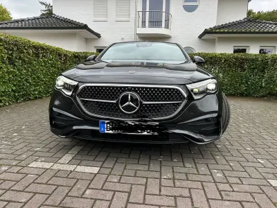 Gebraucht Mercedes E450 AMG 367 PS (269 kW) 2025 Schwarz Limousine