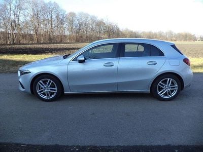 Gebraucht Mercedes A200 163 PS (119 kW) 2023 Silber Limousine