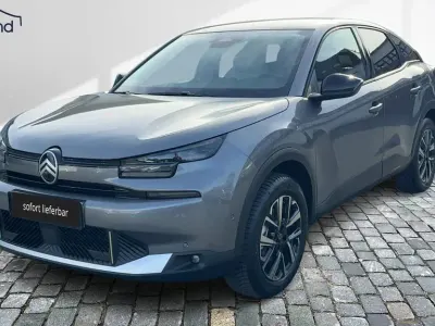 Neu Citroën C4 131 PS (96 kW) 2025 Grau SUV