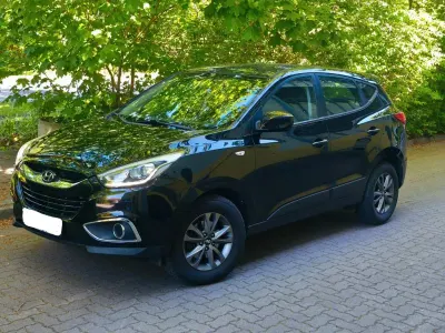Gebraucht Hyundai ix35 136 PS (100 kW) 2015 Schwarz SUV
