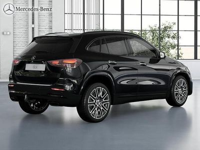 Gebraucht 2025 Mercedes GLA200 AMG line SUV | 42.300 € (Fairer Preis)