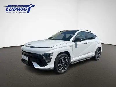 Gebraucht Hyundai Kona N Line 199 PS (146 kW) 2023 Serenity white / mic SUV