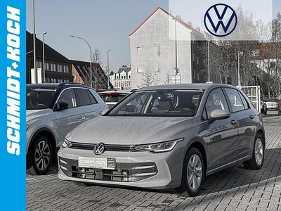 Monsteingrau (grau) Gebraucht 2024 VW Golf VIII Life | 24.481 € (Guter Preis)