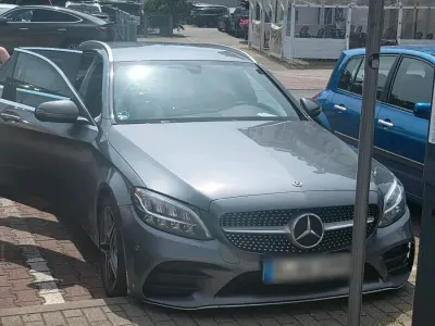 Gebraucht Mercedes C220 AMG 194 PS (142 kW) 2020 Grau Kombi