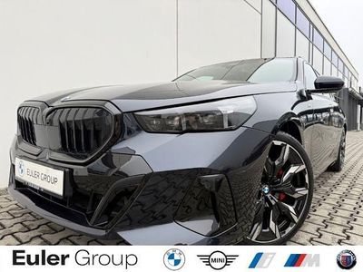 Gebraucht BMW 520 M Sport 190 PS (139 kW) 2025 Schwarz Kombi