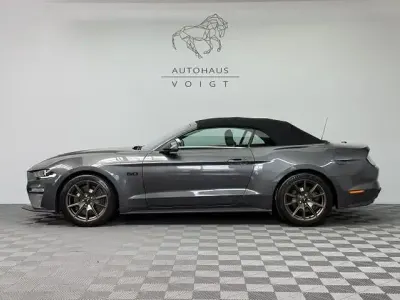 Gebraucht Ford Mustang GT Convertible 449 PS (330 kW) 2021 Magneticgrau (metallic) Cabrio
