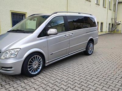 Gebraucht Mercedes Viano Avantgarde 224 PS (164 kW) 2012 Silber Van / Kleinbus
