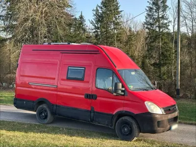 Gebraucht Iveco Daily 136 PS (100 kW) 2008 Rot Van / Kleinbus