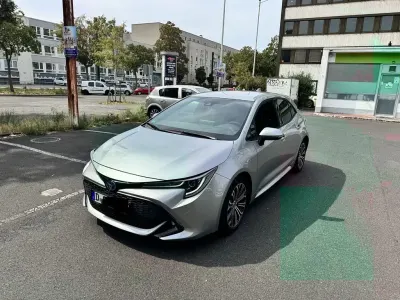 Gebraucht Toyota Corolla 98 PS (72 kW) 2023 Silber Kleinwagen