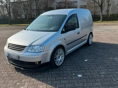 Gebraucht VW Caddy 105 PS (77 kW) 2004 Silber Van / Kleinbus
