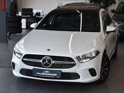 Gebraucht Mercedes A200 150 PS (110 kW) 2022 Silber Limousine