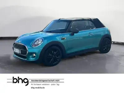 Begagnad Mini One Cabriolet 102 HK (75 kW) 2017 Blå Cab