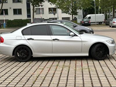gebraucht BMW 320 i (neu) -