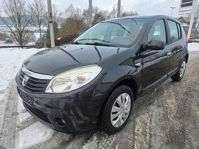 Schwarz Gebraucht 2010 Dacia Sandero Lauréate Limousine | 2.500 €