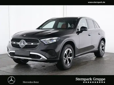 Gebraucht Mercedes GLC300de 197 PS (144 kW) 2025 Schwarz SUV