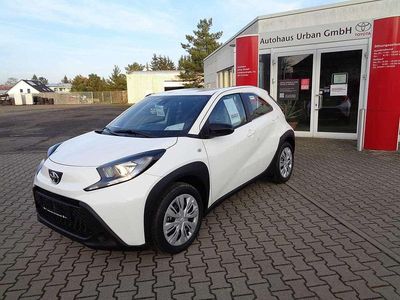 Weiß Neu 2025 Toyota Aygo X Business Edition SUV | 16.800 € (Fairer Preis)