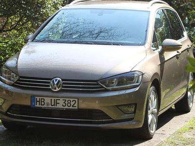 Gebraucht VW Golf VII Highline 125 PS (91 kW) 2014 Beige Kombi