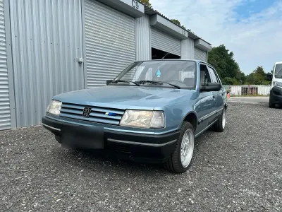 Gebraucht Peugeot 309 84 PS (61 kW) 1992 Blau Kleinwagen