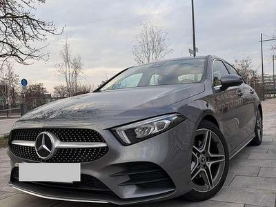 Gebraucht Mercedes A200 AMG line 163 PS (119 kW) 2022 Limousine