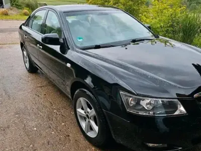 Gebraucht Hyundai Sonata 140 PS (102 kW) 2007 Schwarz Limousine