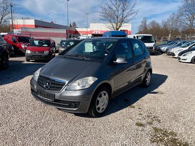 Gebraucht Mercedes A150 95 PS (69 kW) 2008 Gold Kleinwagen