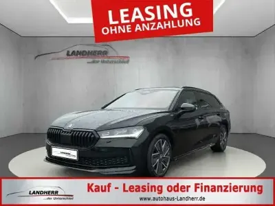 Gebraucht Skoda Superb SportLine 193 PS (141 kW) 2025 Ebony schwarz metallic (metallic) Kombi