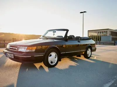 Occasion Saab 900 Cabriolet 141 ch (103 kW) 1993 Noir Cabriolet