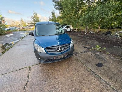 Mercedes Citan 111