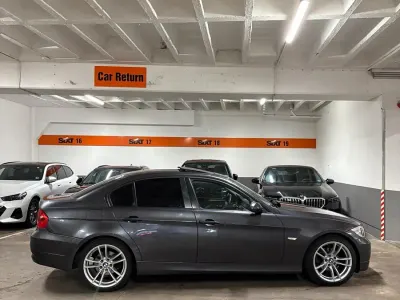 Gebraucht BMW 318 122 PS (89 kW) 2005 Grau Limousine