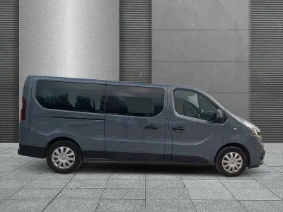 Brugt Renault Trafic Life 145 HK (106 kW) 2020 Grå