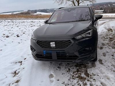 Grau Gebraucht 2022 Seat Tarraco 4Drive SUV | 37.450 € (Teuer)