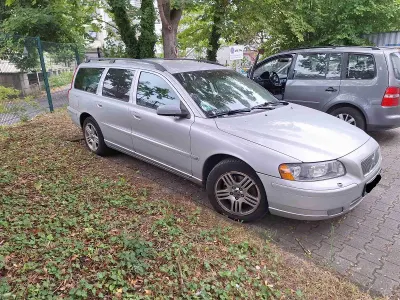 Gebraucht Volvo V70 140 PS (102 kW) 2004 Silber Kombi