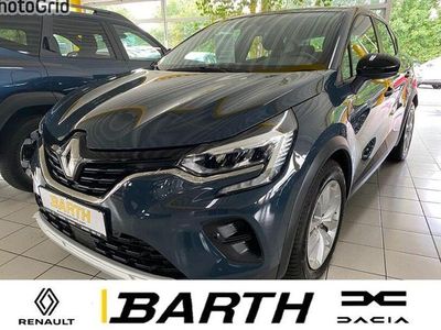 Blau marine Gebraucht 2022 Renault Captur Business SUV | 22.990 € (Etwas zu teuer)