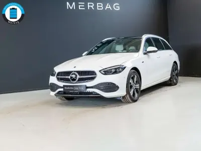 Gebraucht Mercedes C300 Avantgarde 204 PS (150 kW) 2024 Weiß Limousine