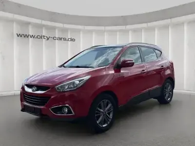 Gebraucht Hyundai ix35 135 PS (99 kW) 2015 Cool red SUV